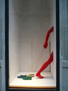 Five Creative Store Displays Using Mannequin Legs To Sell Clothes Shoes Five Creative Store Displays Using Mannequin Legs To Sell Clothes Shoes