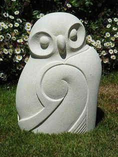 den garten stilvoll aufmoebeln, gartenskulpturen aus stein: den garten stilvoll verschönern | garden, Innenarchitektur