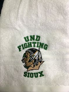One Size Multicolor Sioux Head Holder Kolder NCAA North Dakota