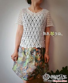 Ажурная кофточка крючком.