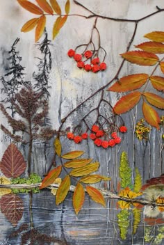 Ветка рябины, флористический коллаж в технике декалькомания, 2012 г. (природный материал, гуашь, акрил)
