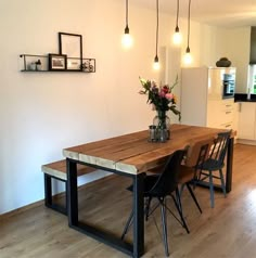 Rustic Dining Room Sets, Farm House Dining Room, Diy Dining Room, Dining Room Design, Home Living Room, Dining Room Furniture, Kitchen Dining, Rustic Industrial Dining Table, Kitchen Tables