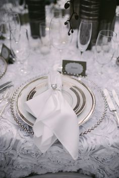 picture White And Silver Wedding Table Decor silver white wedding decoration ideas