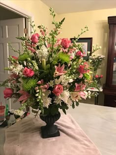 270 Pink Flower Arrangements Ideas In 2021 Flower Arrangements Floral Arrangements Arrangement