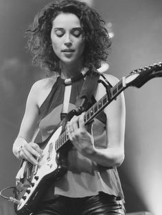 Yay or Nay Annie Clark Aka St Vincent Topless Yay or Nay Annie Clark Aka St Vincent Topless