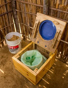 Plans for Building a Compost Toilet Box | Composting toilet ... Plans for Building a Compost Toilet Box | Composting toilet ...