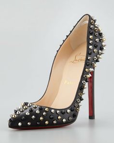 Christian Louboutin Zapato de barco granate Christian Louboutin Zapato de barco granate