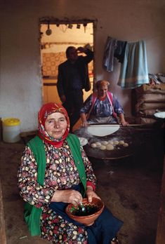 At Home In Bosnia Steve McCurry Find This Pin And