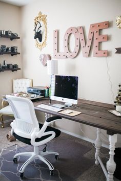 33 Best Shabby Chic Office Decor Images In 2018 Bedrooms Diy Ashlee S Shabby Chic Office Favorite Rooms Apartment Therapy