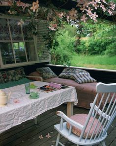 outdoorpatio tabelle deckt zuhause ab u003c3 balkon terasse wintergarten haus und garten landhaus gartenhaus zuhause 123 besten gartenhaus bilder auf pinterest townhouse country outdoorpatio tabelle deckt zuhause ab u003c3 balkon terasse wintergarten haus und garten landhaus gartenhaus zuhause 123 besten gartenhaus bilder auf pinterest townhouse country