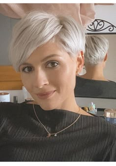 Short Pixie Haircuts, Thick Hair Styles, Short Thin Hair, Hair Dos