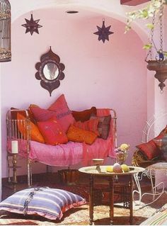 Las 24 mejores imágenes de Pufs y almuadones | Disenos de Estilo Boho, reinventa tu hogar Forja Hispalense Blog