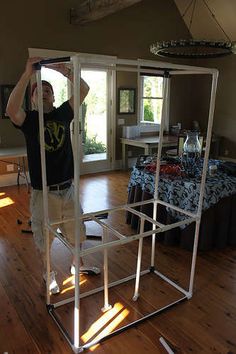 Diy Photobooth Perfect For Parties All Time Favorite Crafts Diy Photo Booth Frame