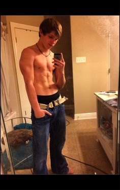 Pretty twink photos Pretty twink photos
