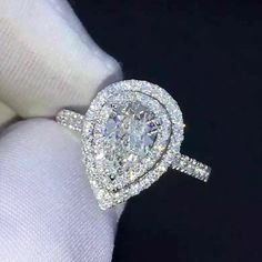 Awesome Pear Shape 2.20Ct Solitaire Anniversary Ring Solid In 14KT Gold Awesome Pear Shape 2.20Ct Solitaire Anniversary Ring Solid In 14KT Gold