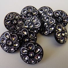5 x BLACK DIAMANTE EFFECT ROUND BUTTONS ~ 34L approx 20mm