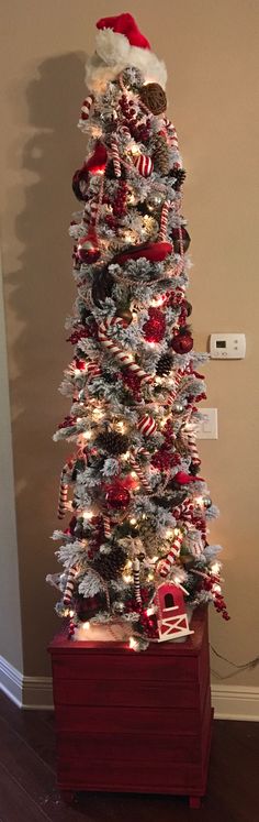 726 best crafts themed trees images on pinterest in 2018 christmas tree red candy candy tree