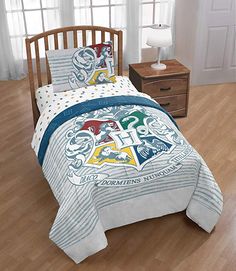 Kids Bedding Features Hogwarts Official Harry Potter Product Jay Franco Harry Potter Quills and Spells Blanket Fade Resistant Super Soft Fleece Measures 60 x 90 inches