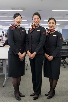 ボード「JAL CA」に最高のアイデア 92 件 | jal 制服, 客室乗務員 ...