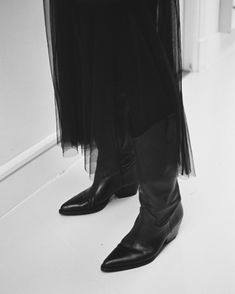 Die 151 besten Bilder von SHOES STYLE in 2019 | Budapester Die 151 besten Bilder von SHOES STYLE in 2019 | Budapester