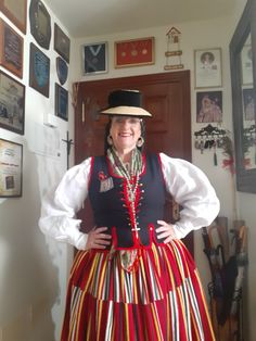 30+ mejores imágenes de VESTIMENTA CANARIA. trajes 30+ mejores imágenes de TRAJES TRADICIONALES DE CANARIAS