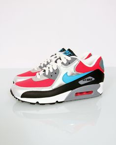 Nike Air Max Thea Premium Leather Desert Camo Kendall UK 3 9 Nike Air Max Thea Premium Leather Desert Camo Kendall UK 3 9