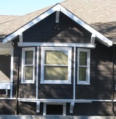 house siding ideas grey dark house house siding elegant homes bay window bungalows blog design curb appeal craftsman exteriors 75 best house siding ideas images on pinterest in 2018 exterior house siding ideas grey dark house house siding elegant homes bay window bungalows blog design curb appeal craftsman exteriors 75 best house siding ideas images on pinterest in 2018 exterior