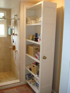 Bathroom Storage Ideas Involving Behind the Wall Pullout Cabinet Home Organisation, Bathroom Storage, Diy Bathroom, Bath Remodel, Bathroom Renos, Home Organization, Bathroom Remodel Idea, Shower Plumbing, Bathroom Renovation