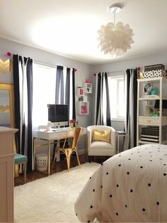 teen girl's room - gray striped walls, black and white bedding teen girl's room - gray striped walls, black and white bedding