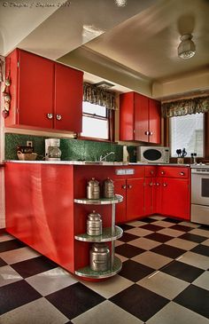 quarry tiles: red and black. the perfect victorian kitchen floor quarry tiles: red and black. the perfect victorian kitchen floor