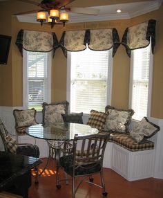 bay window valance patio door custom ruched smile roman balloon shade valance by walshdesigns 24500 beautiful curtainsdrapes pinterest valance window and room walshdesigns bay window valance patio door custom ruched smile roman balloon shade valance by walshdesigns 24500 beautiful curtainsdrapes pinterest valance window and room walshdesigns