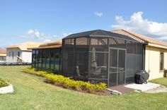 18 Screen Enclosure Cage Ideas Screen Enclosures Enclosure Pool Enclosures