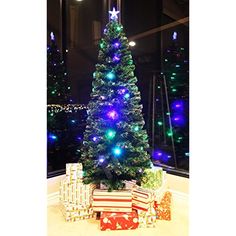 winomo Miniature Frosted Sisal Christmas Trees Snow Pine Trees Bottle Brush Trees with Wooden Bases 32 Pcs