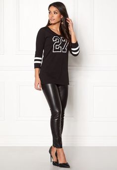 300+ bästa bilderna på ♡ Clothes I like ♡ i 2020 300+ bästa bilderna på ♡ Clothes I like ♡ i 2020