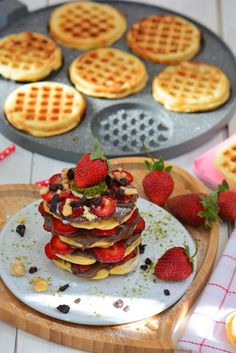 EV YAPIMI WAFFLE-FRANSIZ TOSTU KOLAY TATLI ÇÖREK EV YAPIMI WAFFLE-FRANSIZ TOSTU KOLAY TATLI ÇÖREK