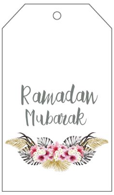 The Updated 2018 edition of Free Printable Ramadan Decorations is here To help you get into the Ramadan decorating spirit, we’ve pulled together a list of free printables of Ramadan from some of our favorite bloggers. You’ll find lots of creative ways to add a personal touch to your Ramadan this year inshaa allaah. This … El Ramadan, Ramadan Cards, Ramadan Gifts, Decoraciones Ramadan, Fifty Birthday