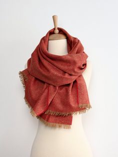 in gift-box. Urban Edge supersoft 100/% Pure Wool scarf.Generous size