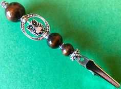 Details about HOTI Hemp Handmade Green Blue Yellow Flower Bouquet Beaded Roach Clip Bracelet Details about HOTI Hemp Handmade Green Blue Yellow Flower Bouquet Beaded Roach Clip Bracelet