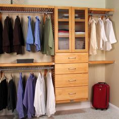 Ordnung im Kleiderschrank - 7 Tipps für den kleinen Kleiderschrank ... Offener kleiderschrank in kleinem zimmer
Offener kleiderschrank in kleinem zimmer
Ordnung im Kleiderschrank - 7 Tipps für den kleinen Kleiderschrank ...