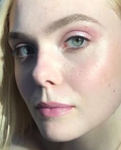 Dakota Fanning Randki Tom Cruise
