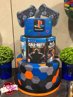 Ps4, Apps, Ps4 Cake, Playstation Cake, Video Game Cakes, Video Game Party, Video Games Birthday Party, Video Games Birthday, Fortnite