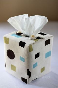 Kelly Tissue Box Cover Christmas Bathroom Decor Christmas Bedroom Decor Tissue Holder Square Cube Reindeer Decor Paper Mache One Size Fits Most Cube