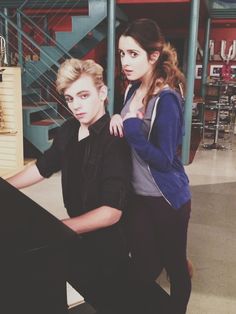 Are Austin Moon And Ally Dating In Real Life Are Austin Moon And Ally Dating In Real Life