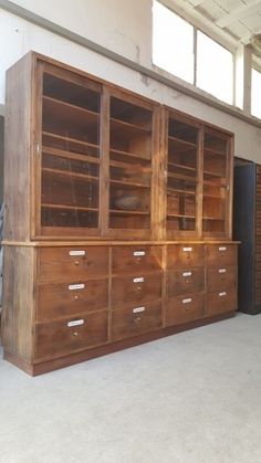 diy industriemöbel stÜck antike loft industrie design ladenvitrine apothekerschrank um 1920 in antiquitäten kunst design stil 19201949 art déco ebay 59 besten unsere möbel industrie bilder auf pinterest diy industriemöbel stÜck antike loft industrie design ladenvitrine apothekerschrank um 1920 in antiquitäten kunst design stil 19201949 art déco ebay 59 besten unsere möbel industrie bilder auf pinterest