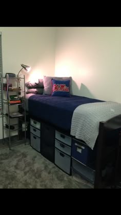 76 best guy dorm