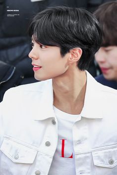 박보검 180201 코카콜라 자이언트 자판기 오프닝 [ 출처 지렁별 https//