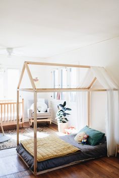 356 Best Floor Beds Images Playroom Kids Rooms Montessori Room 10 Toddler Floor Beds Montessori Rooms