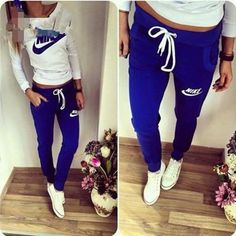 jogging nike militaire femme