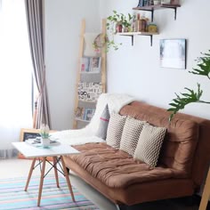 Sofa Minimalis Untuk Ruang Tamu Kecil Dengan Meja Ikea Sofa Ruang Tamu Minimalis