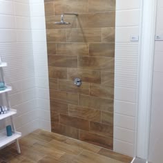 Houtlook tegels, houtlook badkamer, houtlook woonkamer, houtlook ... Houtlook tegels, houtlook badkamer, houtlook woonkamer, houtlook ...